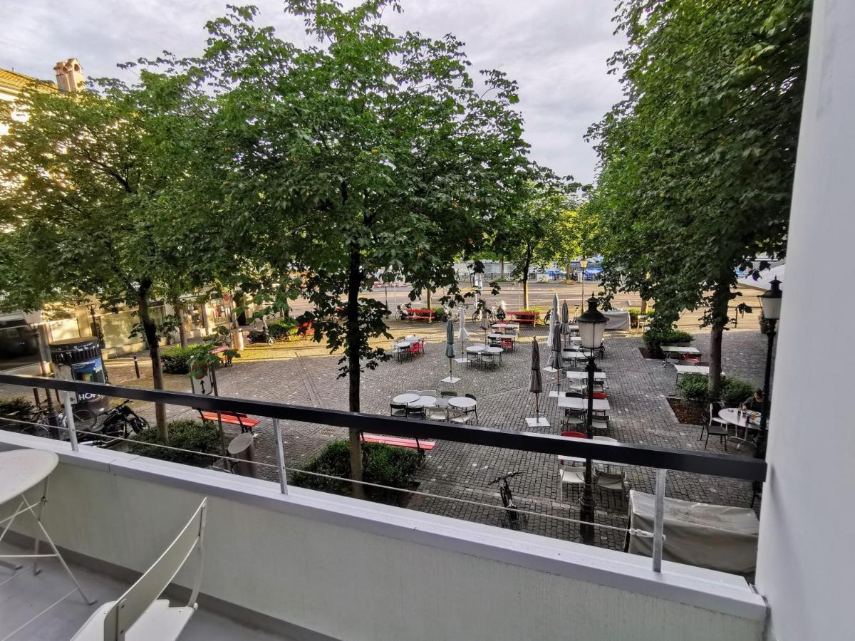 Green Marmot Capsule Hotel Zuerich Εξωτερικό φωτογραφία